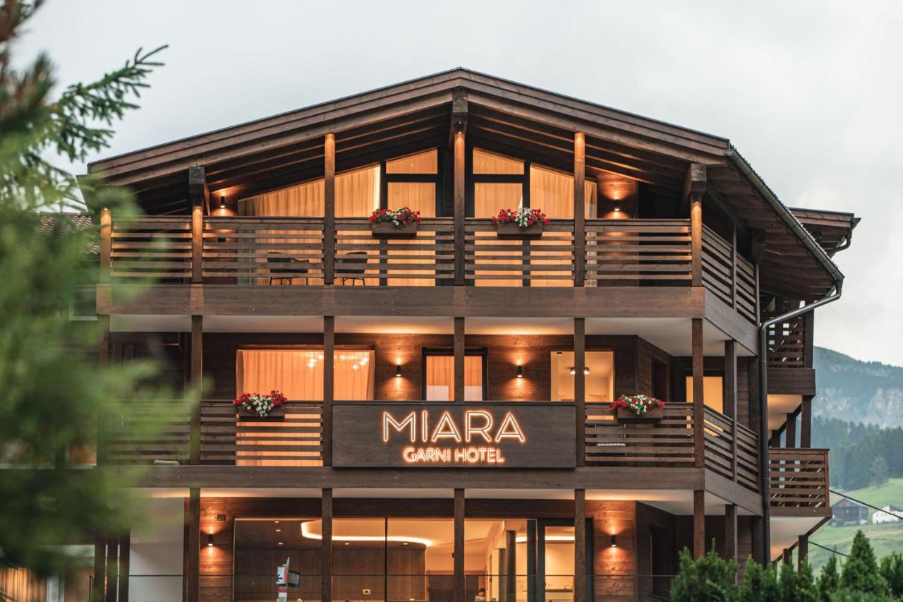 Garni Hotel Miara - Your Dolomites Home Selva di Val Gardena Ngoại thất bức ảnh
