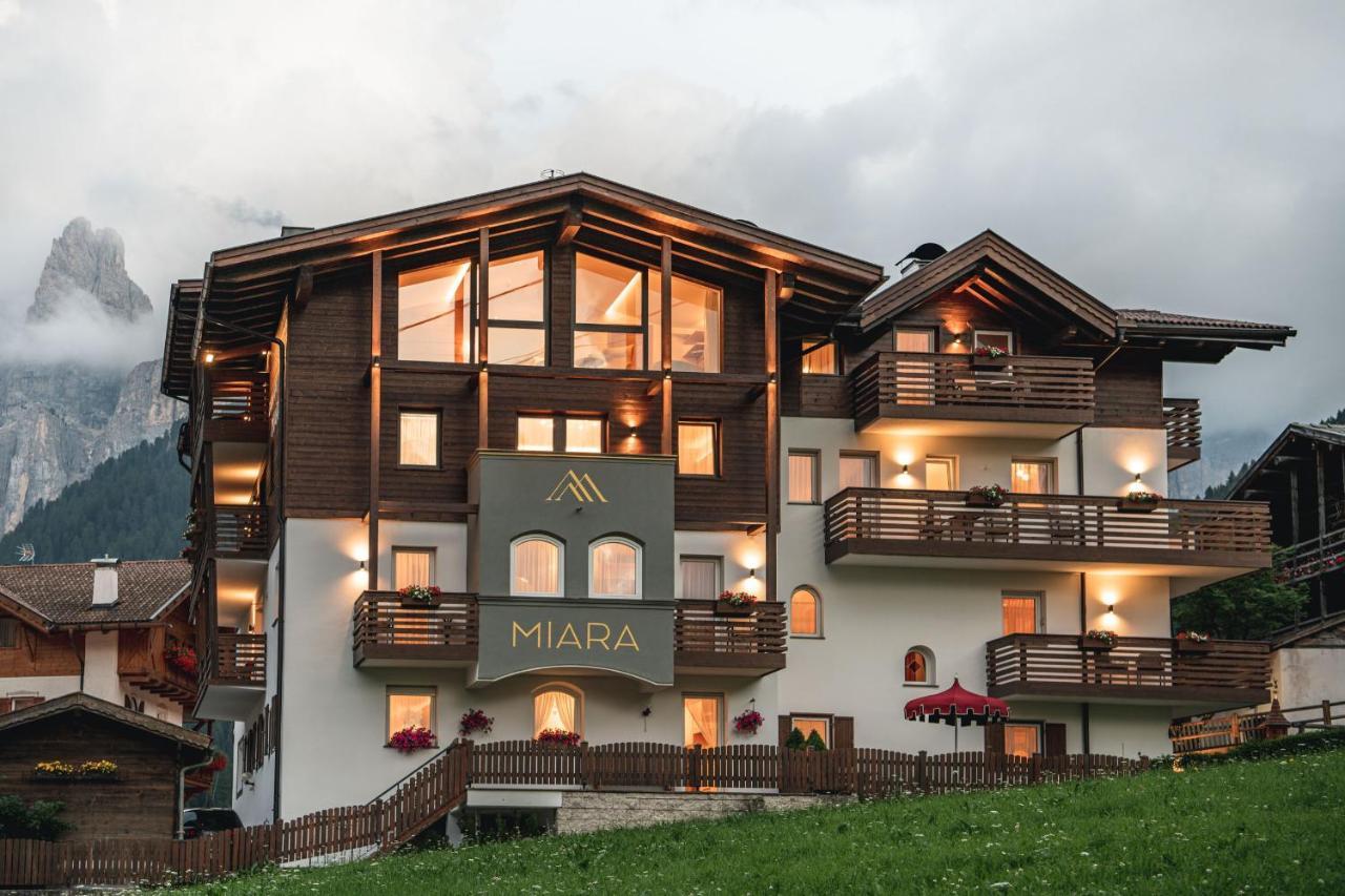Garni Hotel Miara - Your Dolomites Home Selva di Val Gardena Ngoại thất bức ảnh