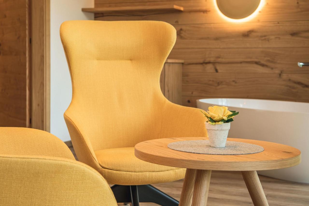 Garni Hotel Miara - Your Dolomites Home Selva di Val Gardena Ngoại thất bức ảnh
